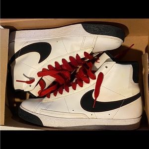 Nike Blazer Mid (GS) 7Y/8.5 Women White/Black-Varsity Red